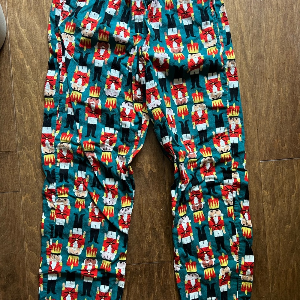 Hanna Andersson Nutcracker Flannel Pajama Bottoms - Red and Green